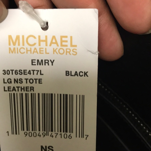 Michael Kors Black leather emry - Picture 6 of 7